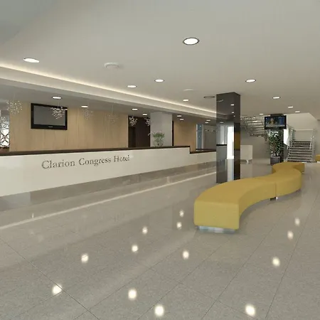 Clarion Congress Hotel 4*