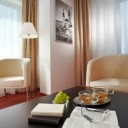 Clarion Congress Hotel