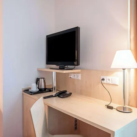 فندق Clarion Congress 4*