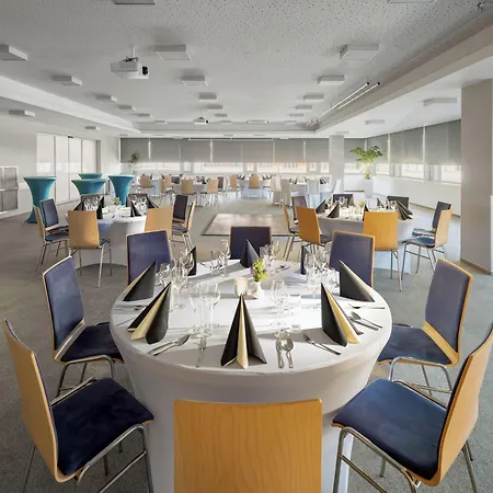 فندق Clarion Congress 4*