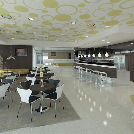 Clarion Congress Hotel